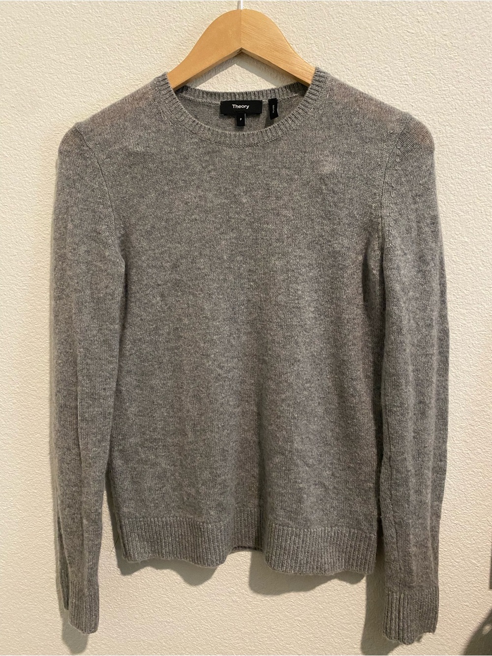 Theory Women’s Gray Crewneck Sweater